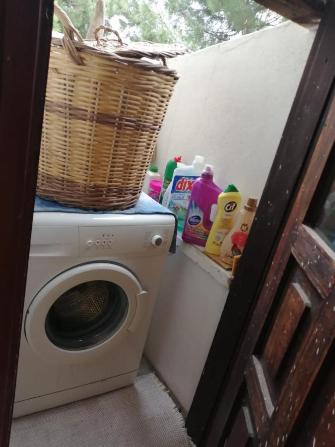 קוסדסי Ecer Pansiyon מראה חיצוני תמונה